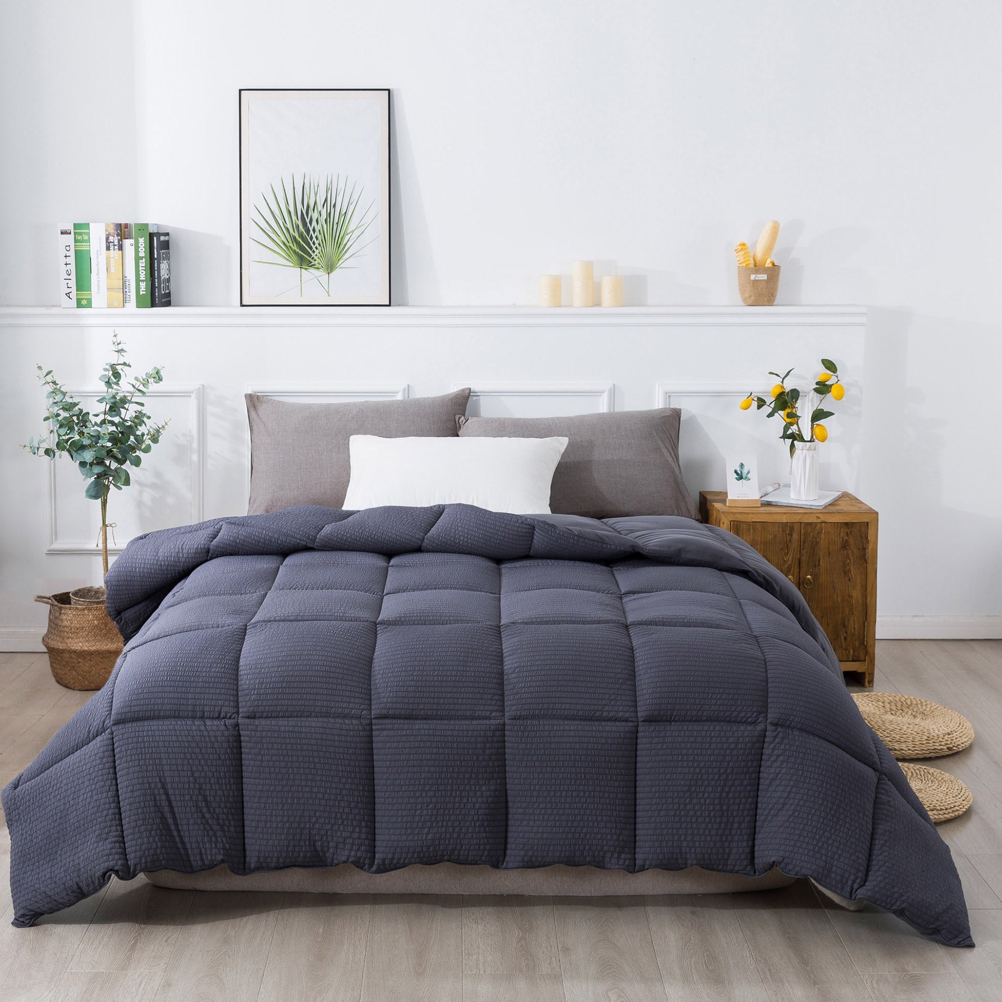 All-Season Reversible Comforter – Ultra Soft Down Alternative | Dorm & Graduation Gift