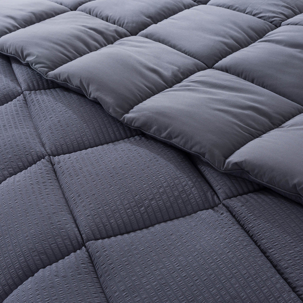 All-Season Reversible Comforter – Ultra Soft Down Alternative | Dorm & Graduation Gift