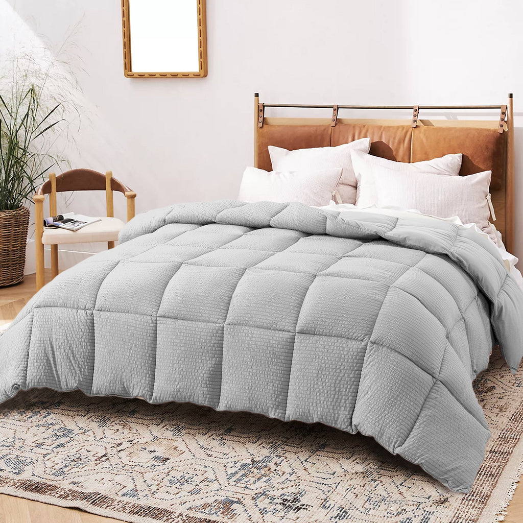 All-Season Reversible Comforter – Ultra Soft Down Alternative | Dorm & Graduation Gift