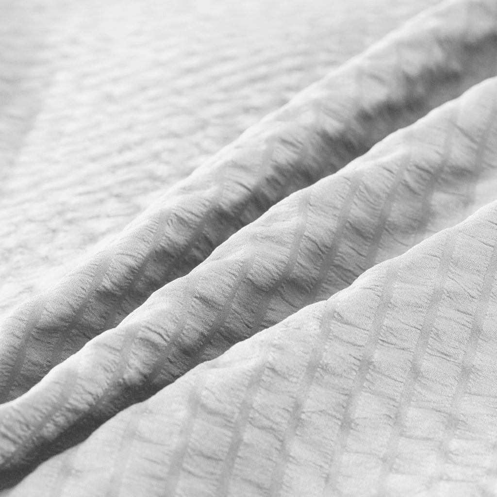 All-Season Reversible Comforter – Ultra Soft Down Alternative | Dorm & Graduation Gift