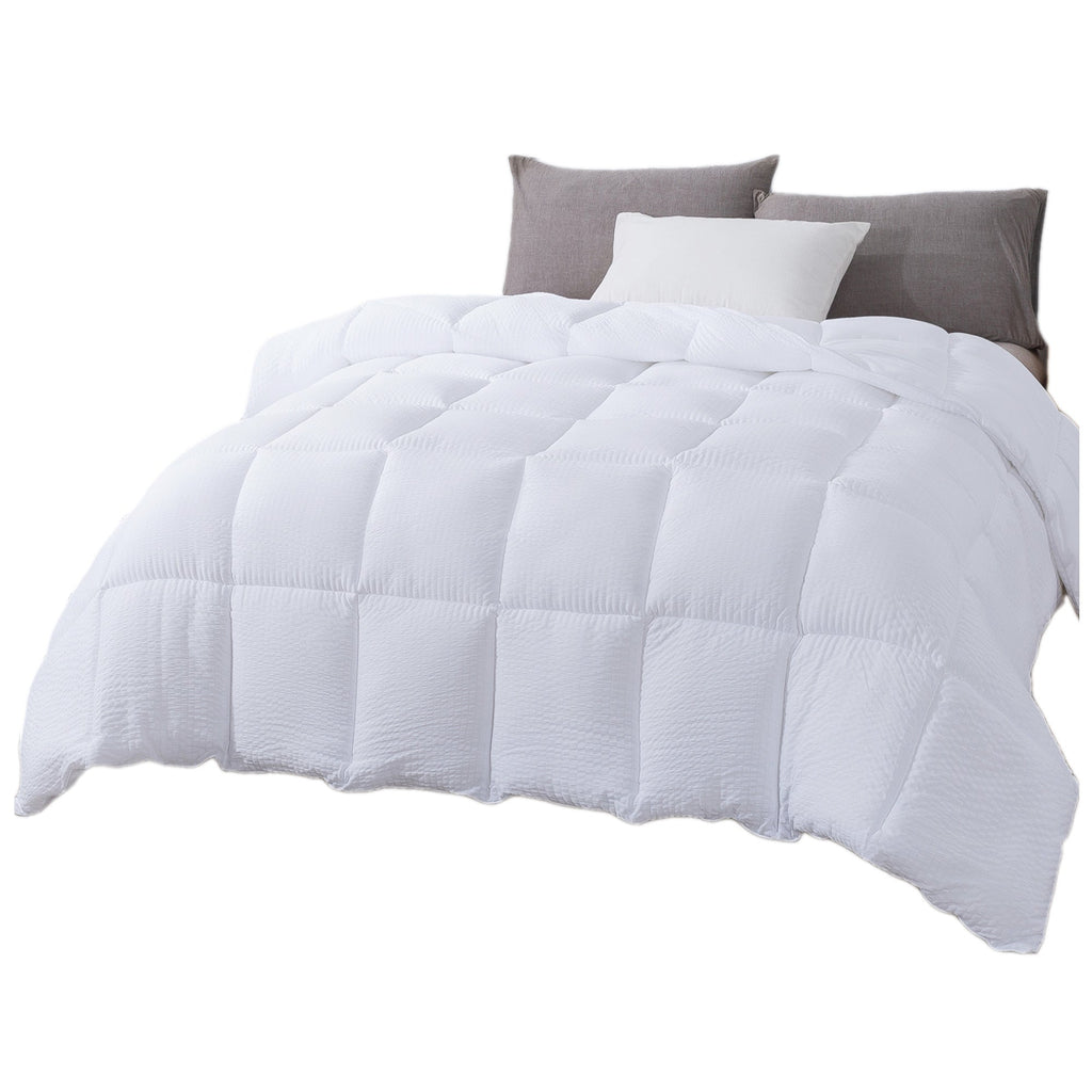 All-Season Reversible Comforter – Ultra Soft Down Alternative | Dorm & Graduation Gift