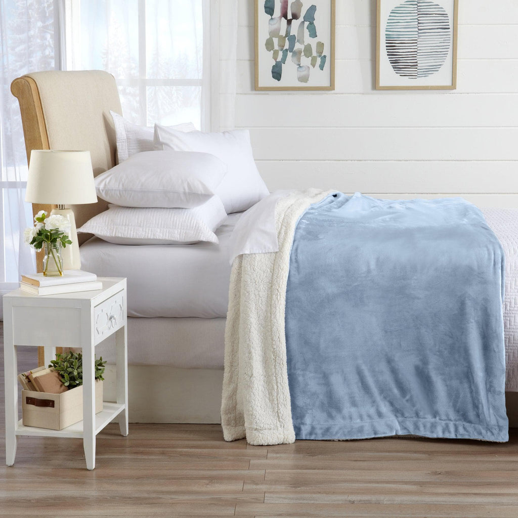 Velvet Plush Sherpa Blanket