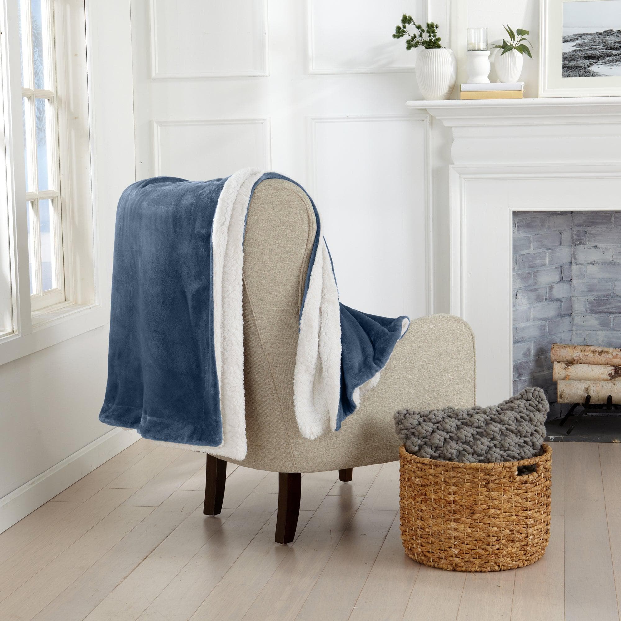 Velvet Plush Sherpa Blanket